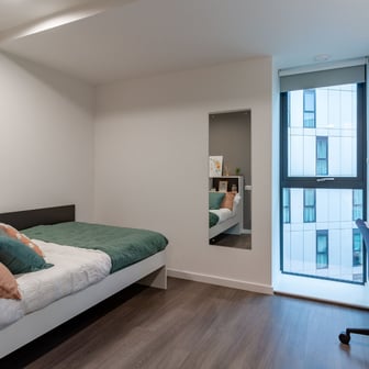 Platinum En Suite - Image 2